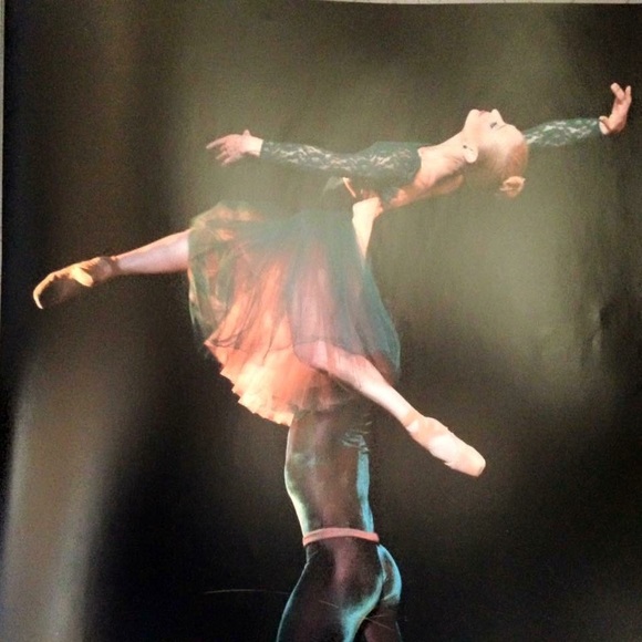 Meet your Posher, Dawn - Picture 5 of 6